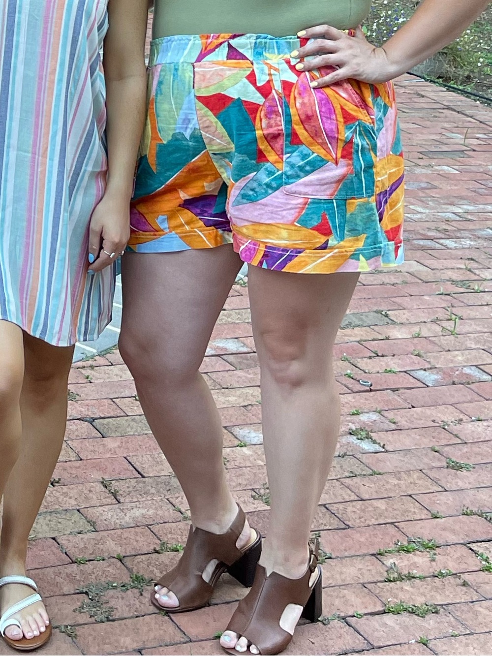 Time and Tru Bright Multicolor Tropical Print High-Waist Shorts